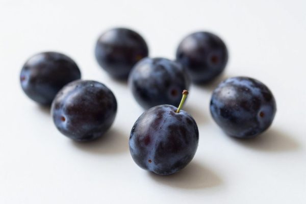 Ile waży śliwka? Kcal w gramach
